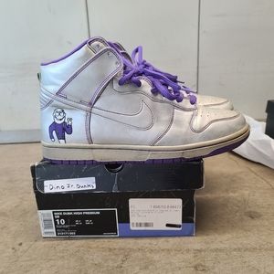 Sz 10 Dino Jr Nike SB Dunks